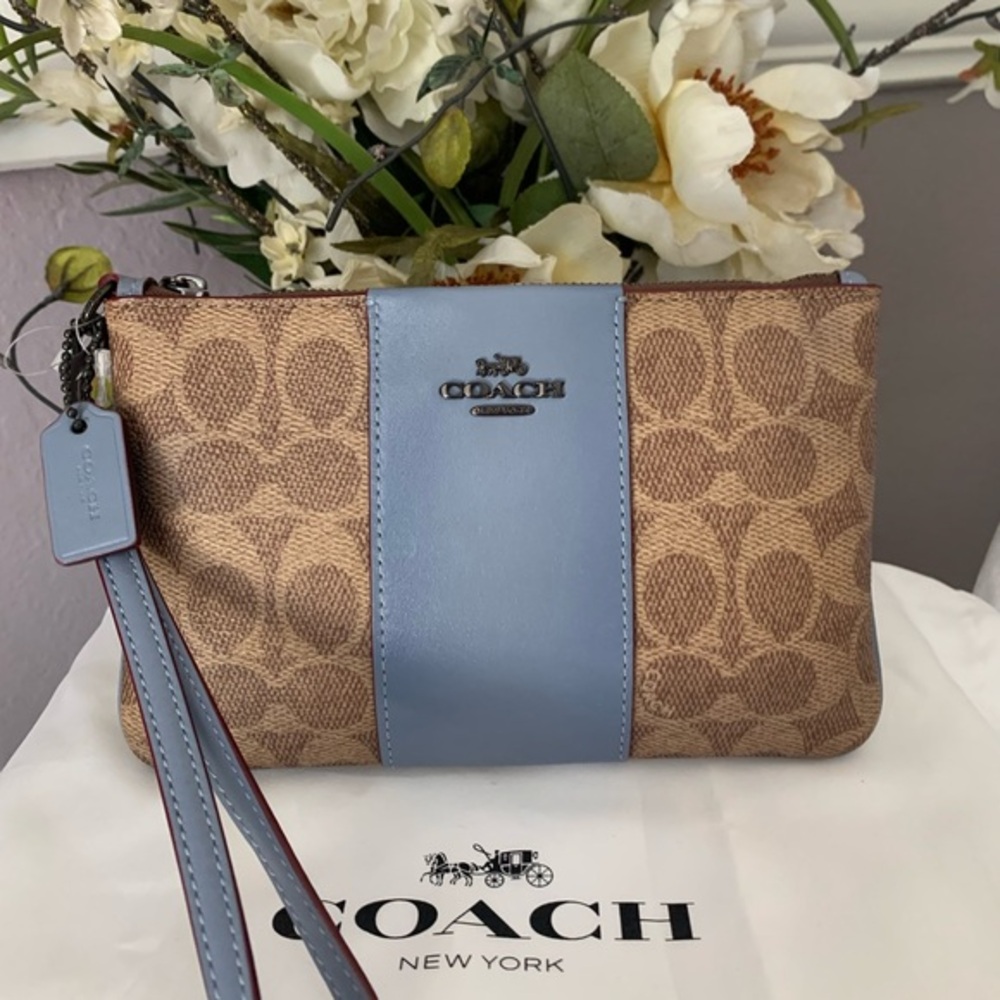 Coach monogram Print Wristlet /Clutch